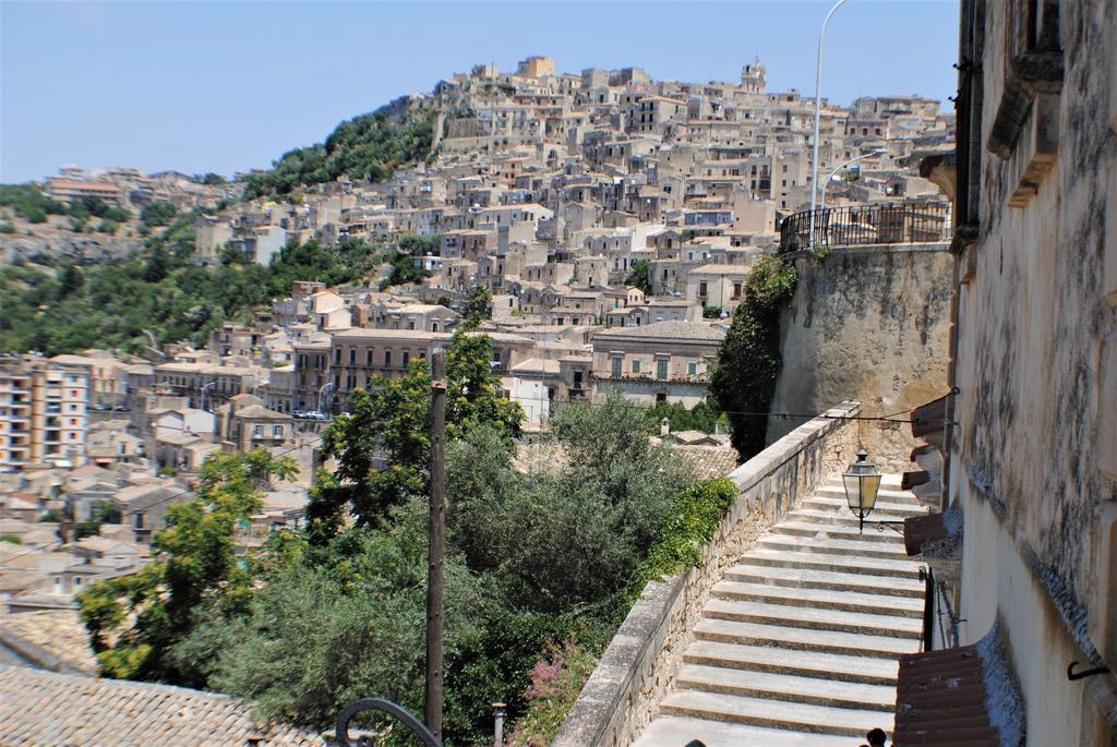 Modica Castle Villa Exterior photo