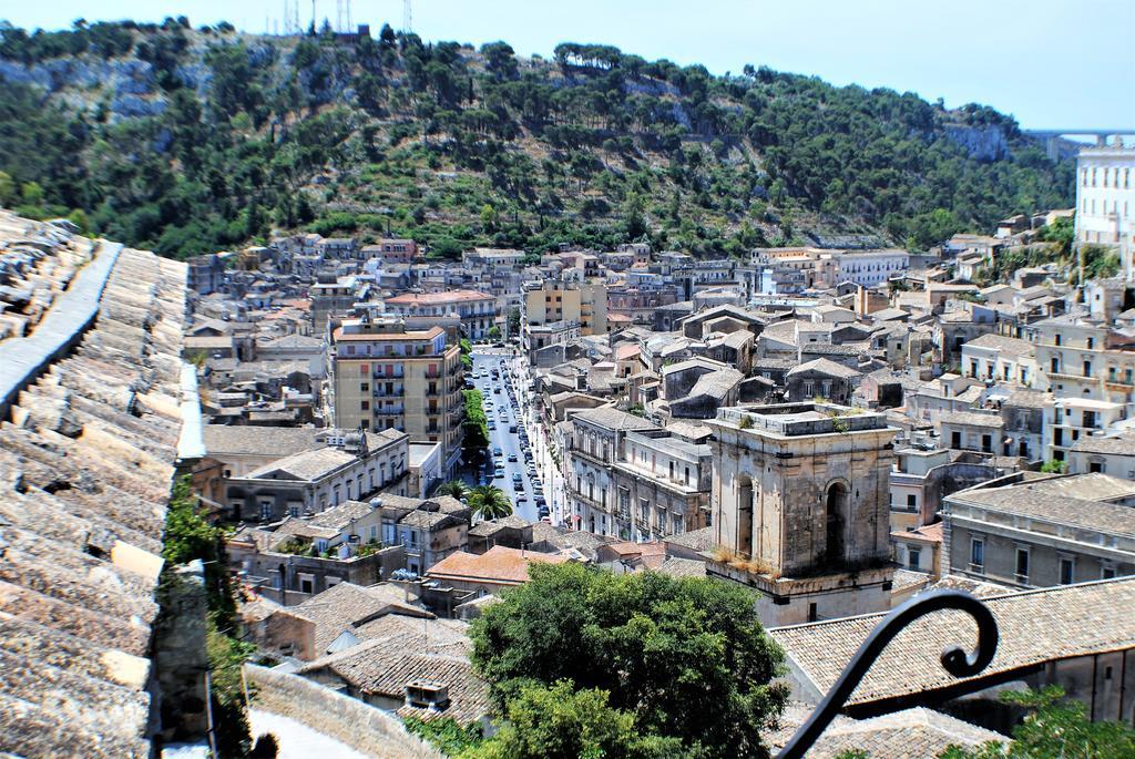 Modica Castle Villa Exterior photo